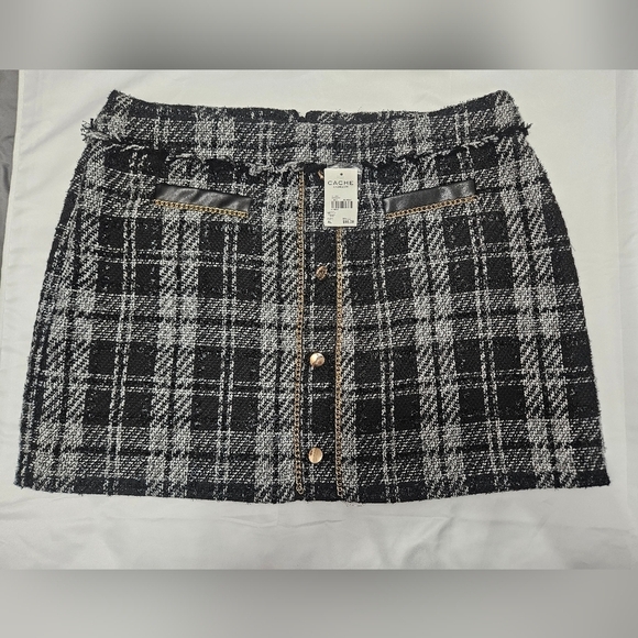Cache Dresses & Skirts - NWT! Cache Black And White Mini Skirt With Gold Accents!